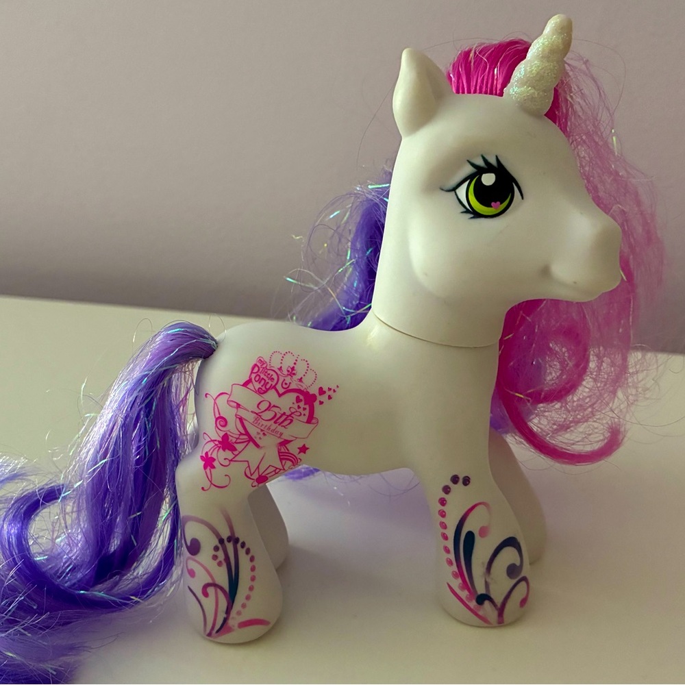 My Little Pony 2007 G3 “Sweetie Belle” 25th Anniversary